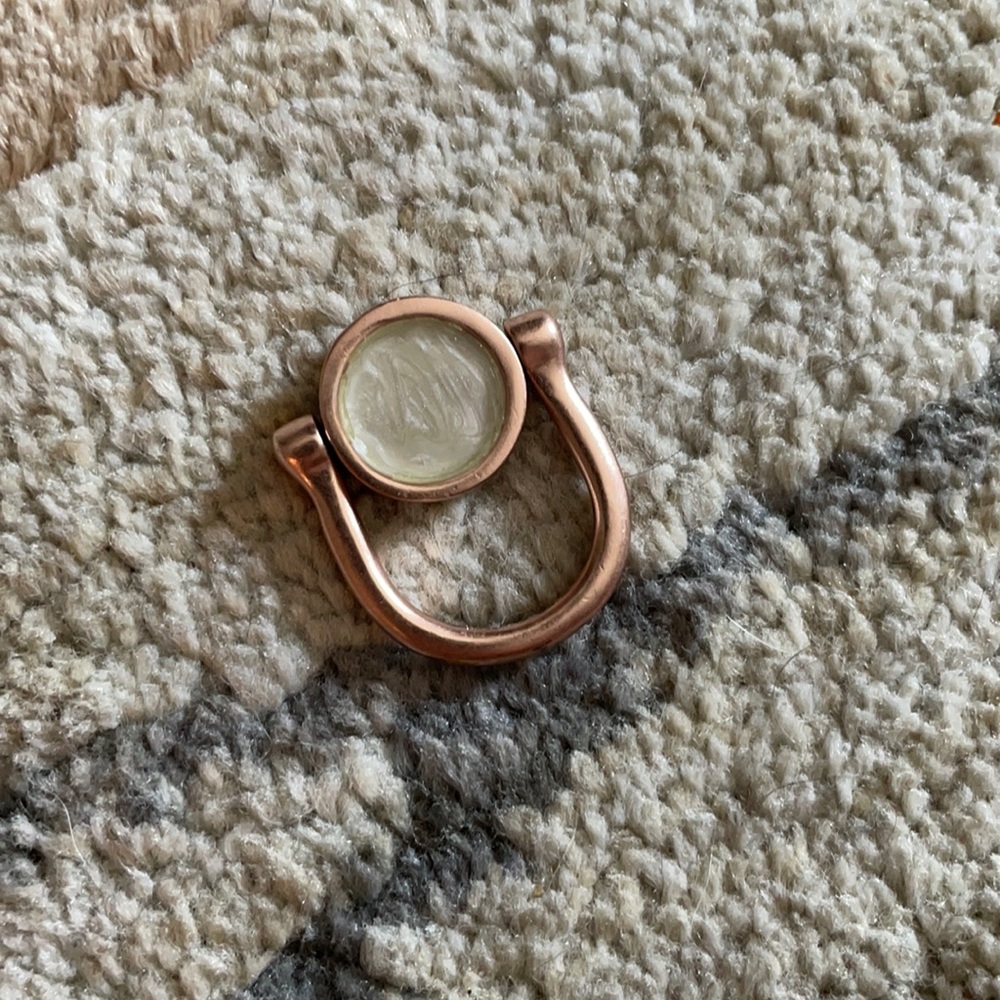 Reversible Ring